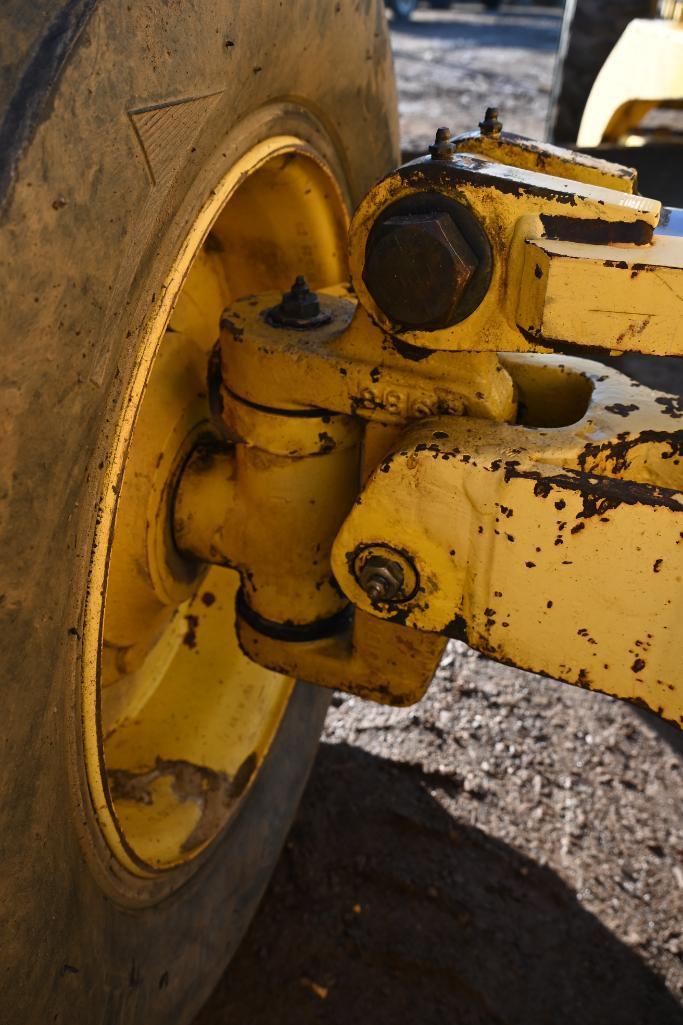New Holland MG275 Motor Grader