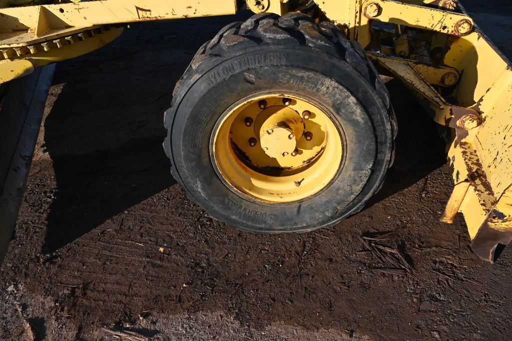 New Holland MG275 Motor Grader