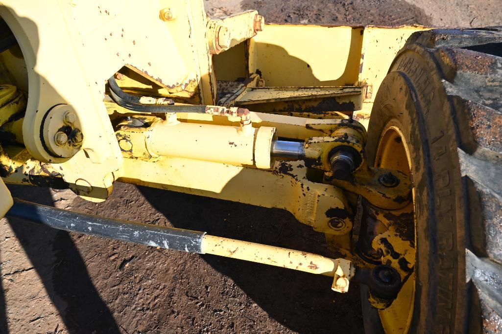 New Holland MG275 Motor Grader