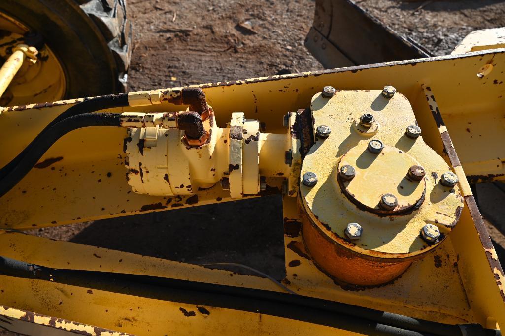 New Holland MG275 Motor Grader