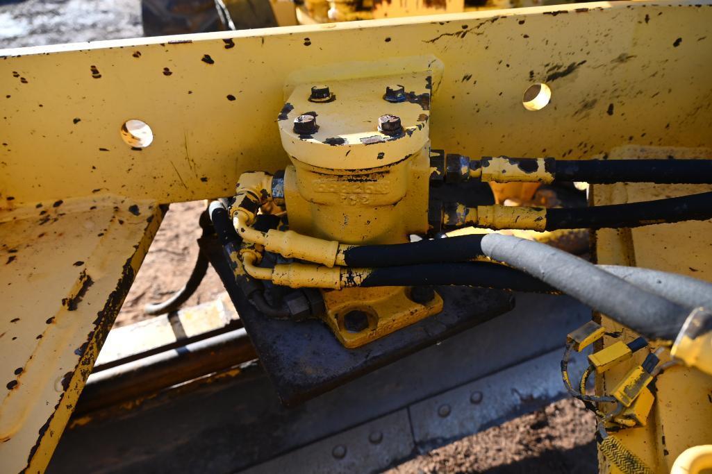 New Holland MG275 Motor Grader