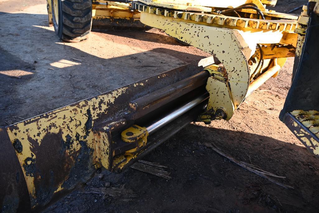 New Holland MG275 Motor Grader