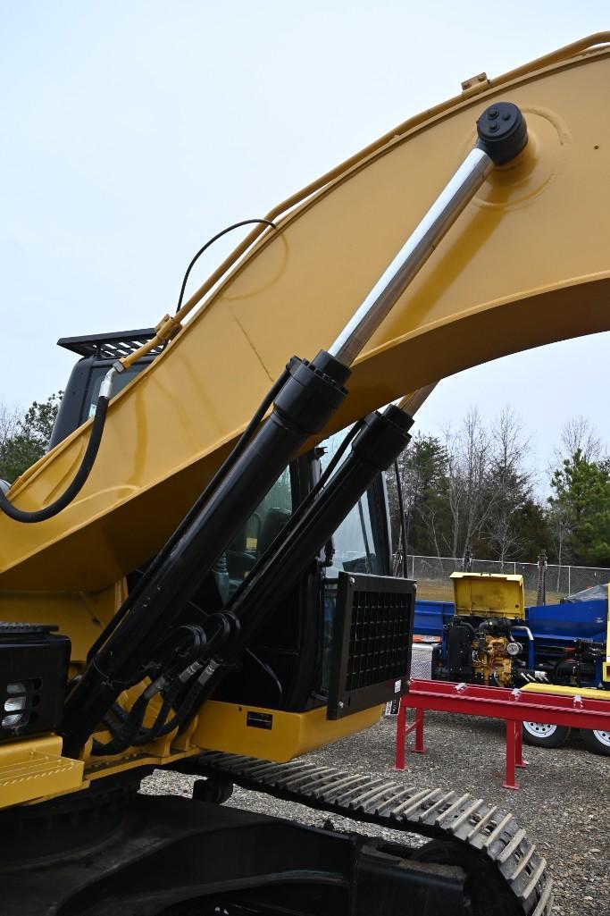 2017 Cat 330D2 Excavator*