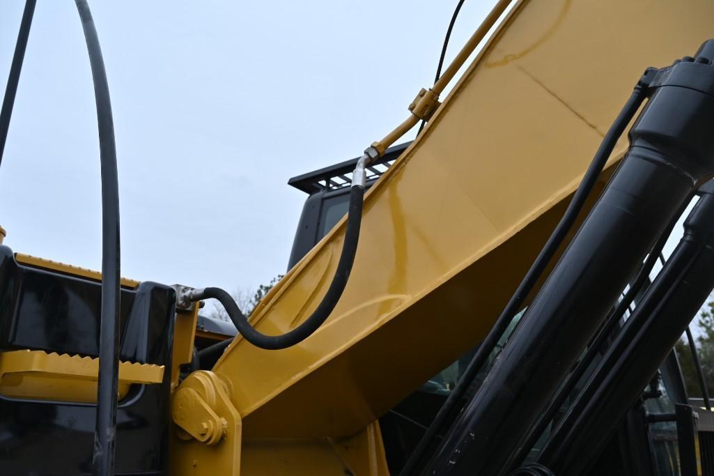 2017 Cat 330D2 Excavator*