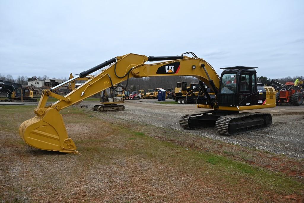 2017 Cat 330D2 Excavator*