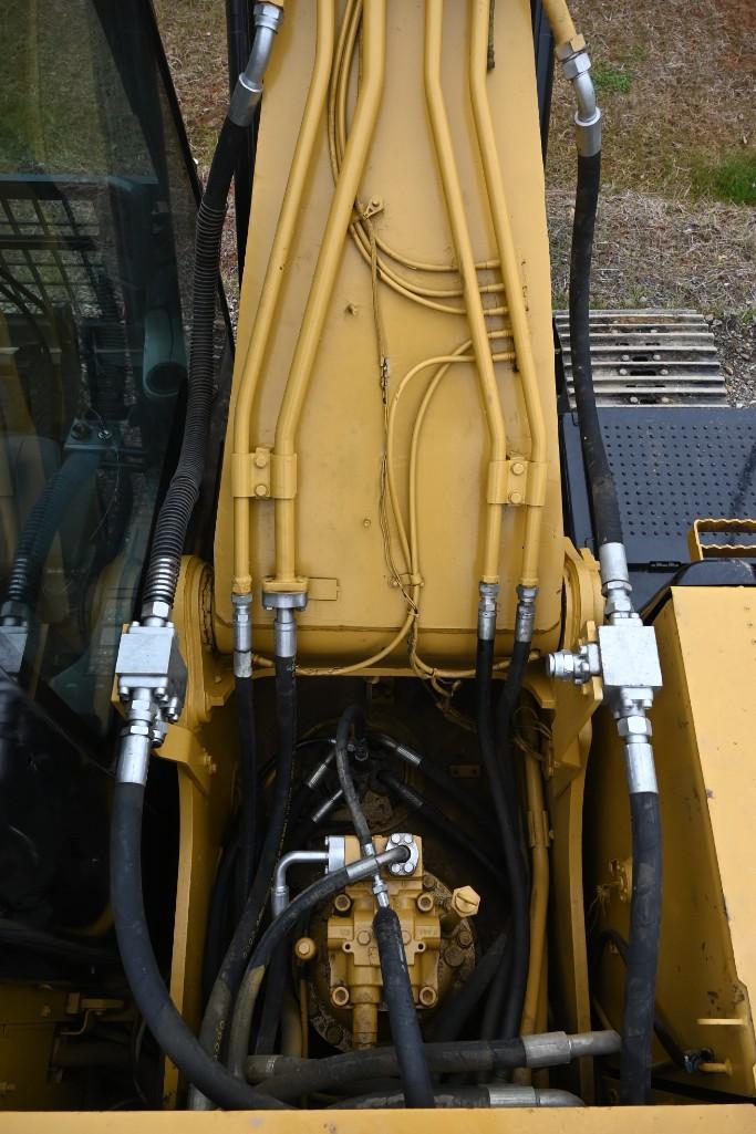 2017 Cat 330D2 Excavator*