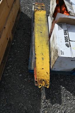 Bucksaw Bars and Bar + Chain Oil*