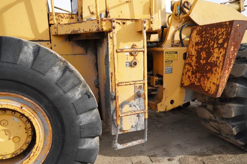 1989 Michigan L-190 Wheel Loader