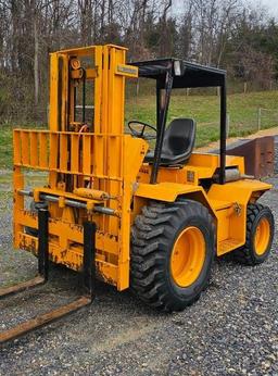 1984 Sellick SB-50 All-Terrain Forklift