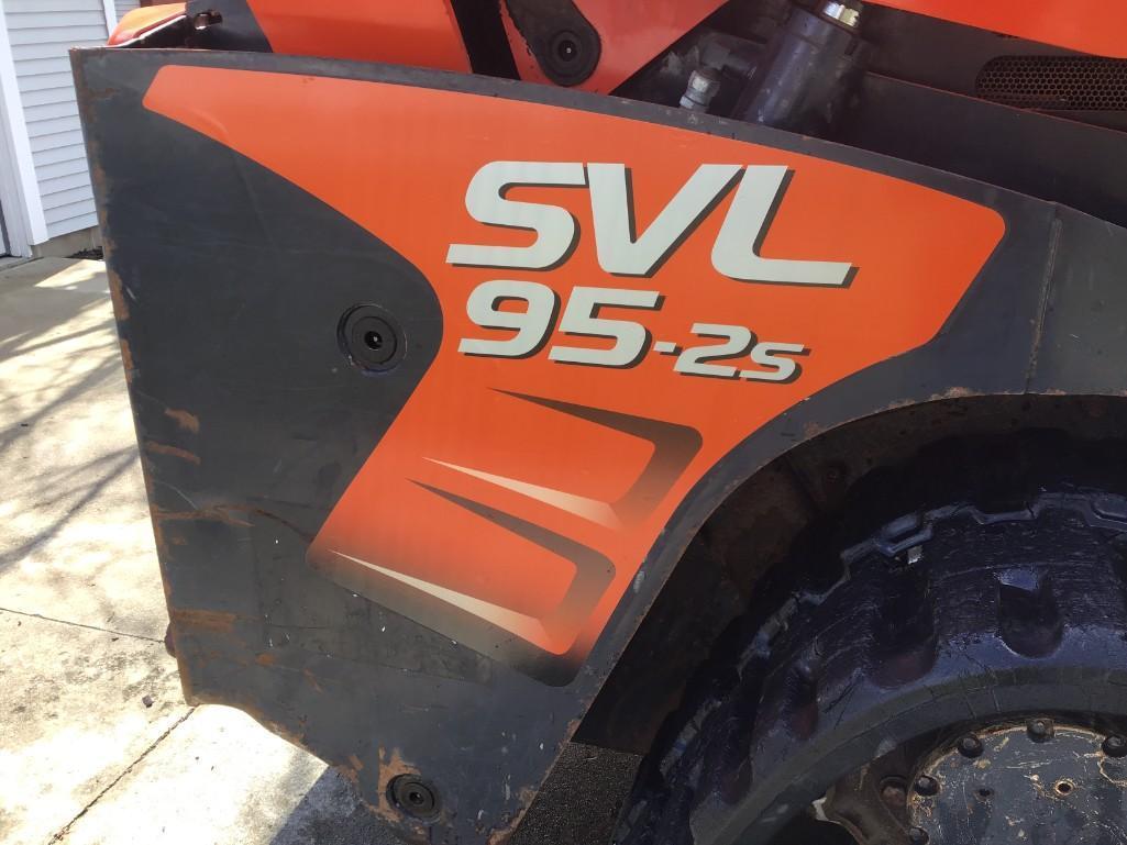 2016 Kubota SVL95-2S Skid Steer