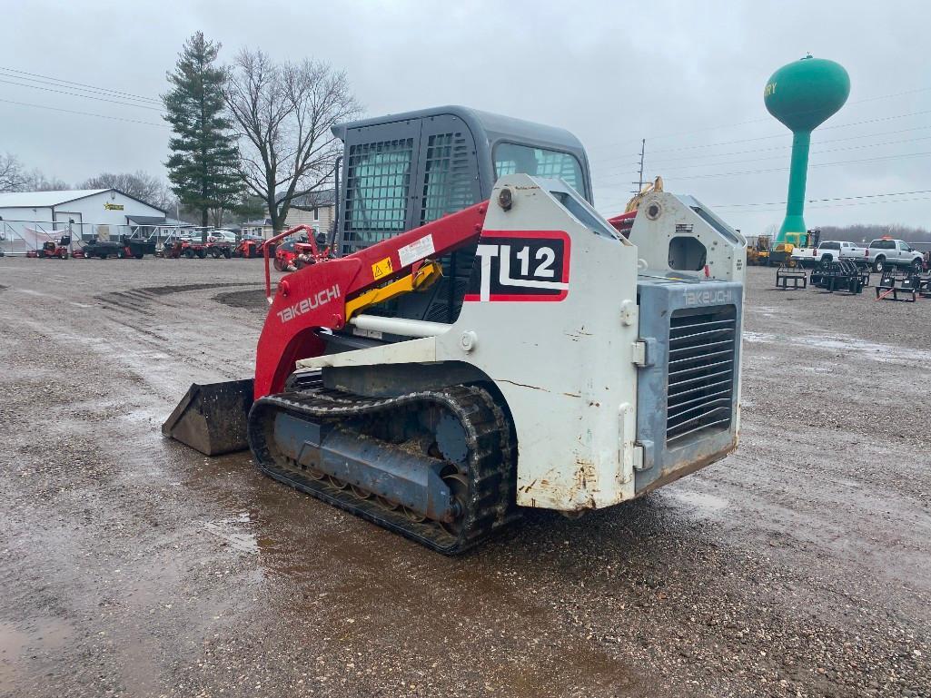 2015 Takeuchi TL12 Skid Steer