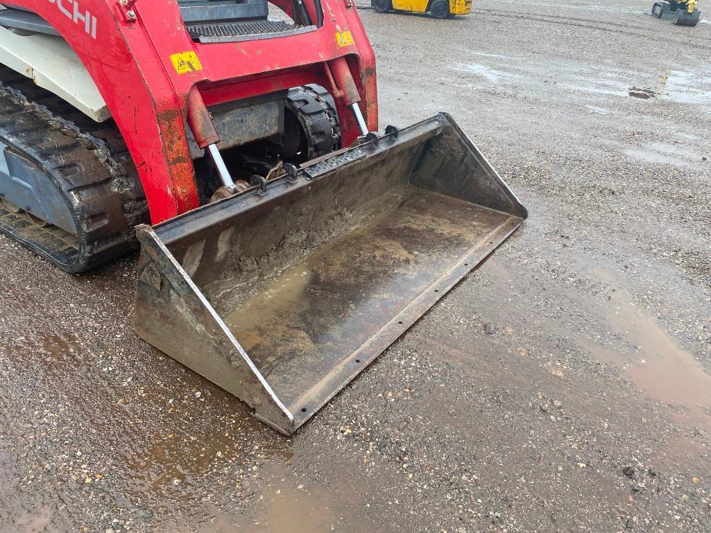 2015 Takeuchi TL12 Skid Steer