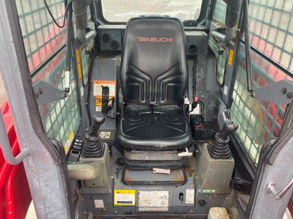 2015 Takeuchi TL12 Skid Steer