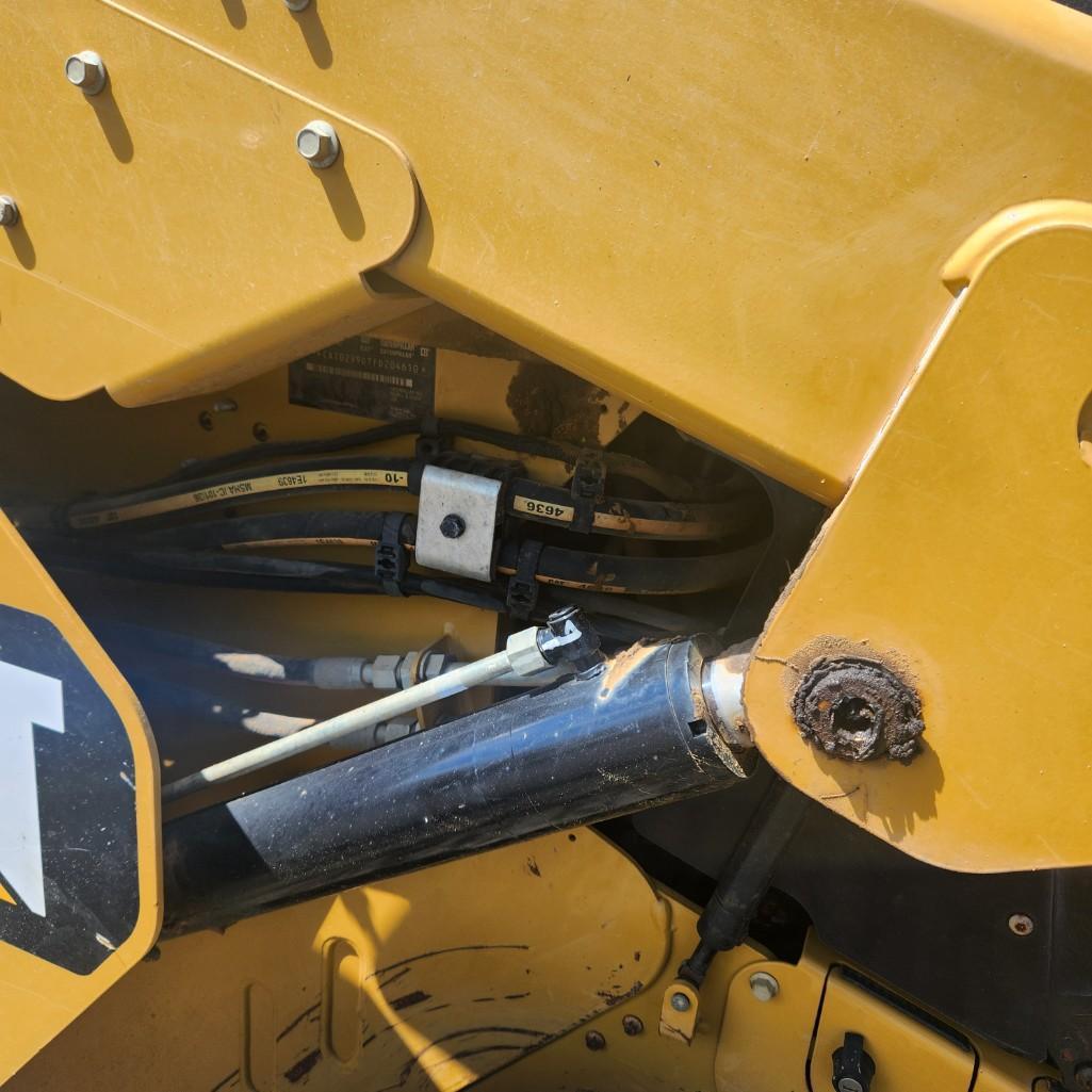 2018 Caterpillar 299D2 Skid Steer