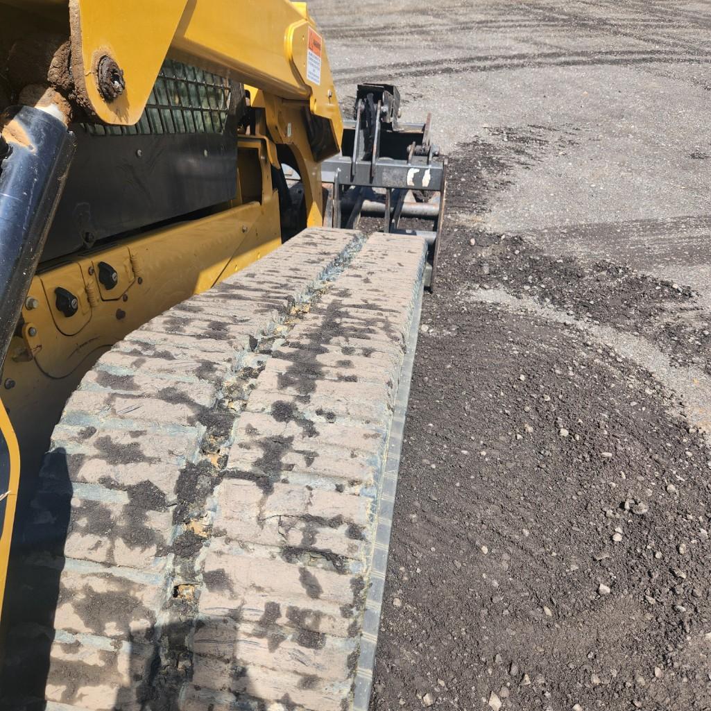 2018 Caterpillar 299D2 Skid Steer