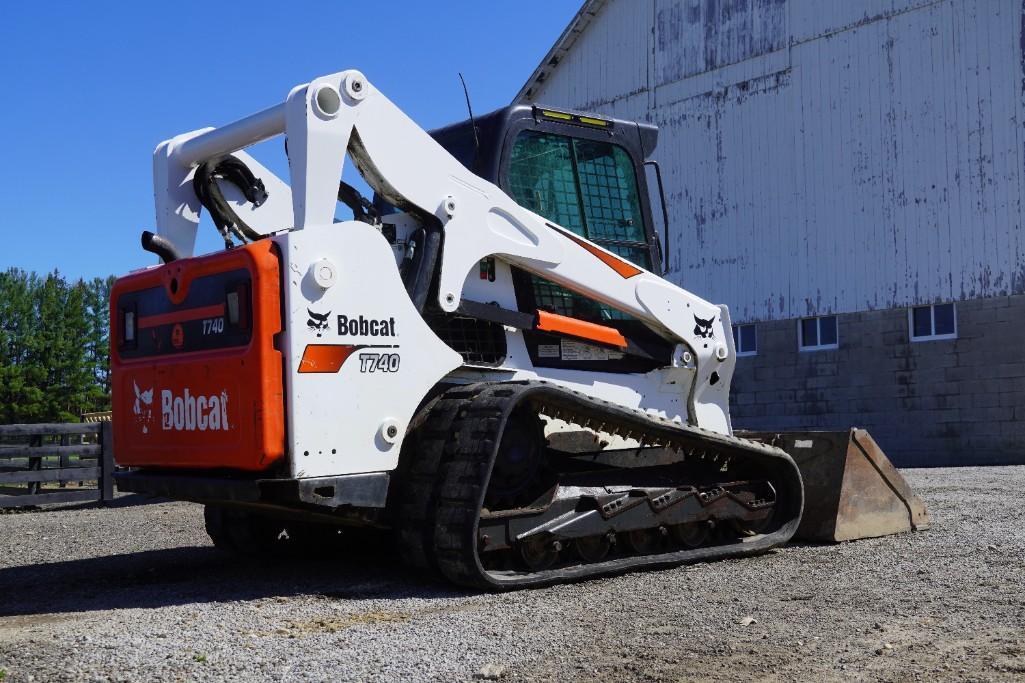 2018 Bobcat T740 Skid Steer