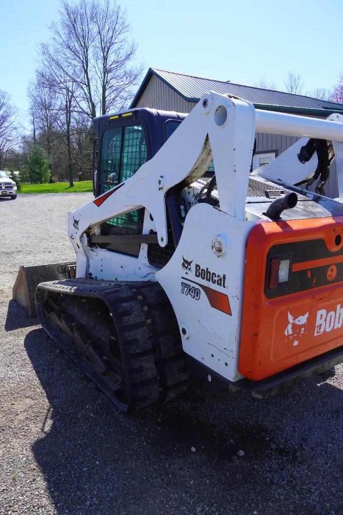 2018 Bobcat T740 Skid Steer