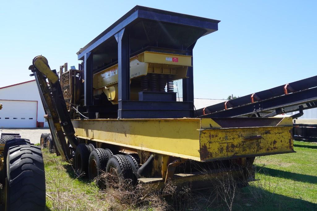 1978 Lippmann Wheeled Jaw Crusher