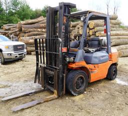 Toyota 7FGU32 Forklift