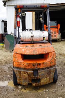 Toyota 7FGU32 Forklift