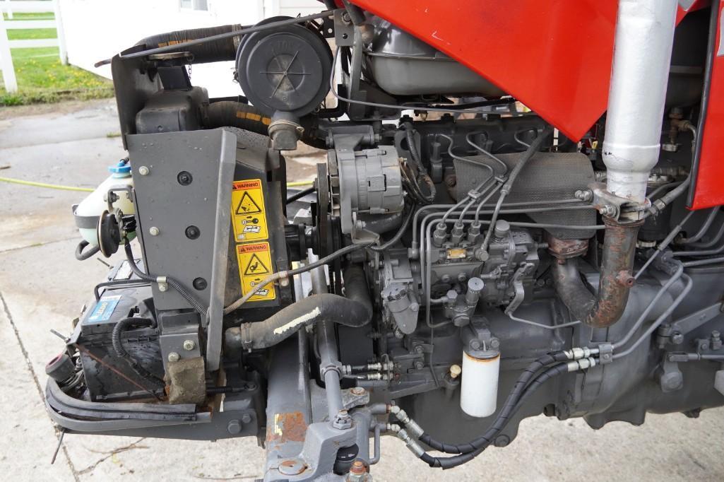 Massey Ferguson 2605 Tractor