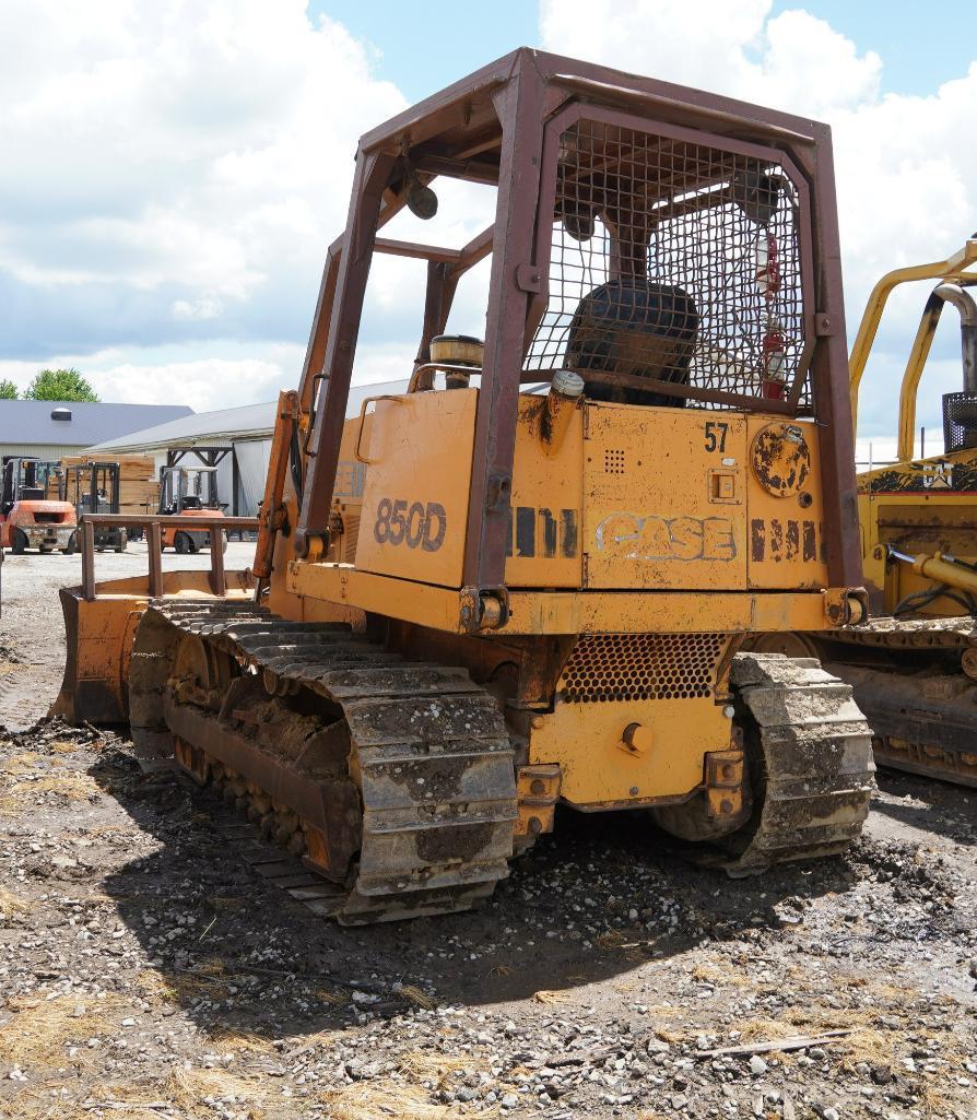 1986 Case 850D Dozer