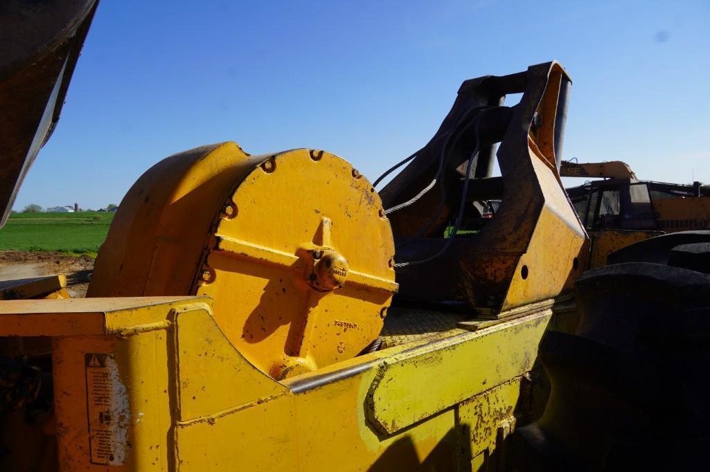 John Deere 640 Skidder