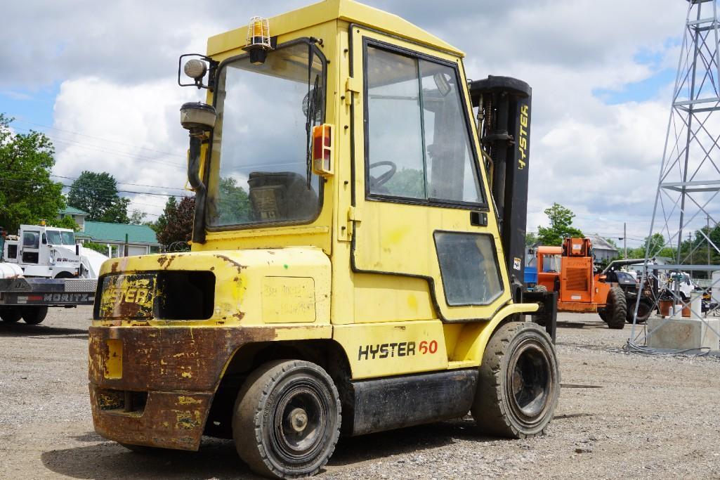 Hyster H60XM Forklift