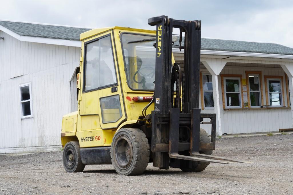 Hyster H60XM Forklift