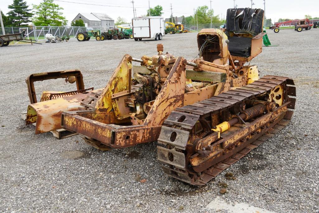 John Deere 440 Dozer