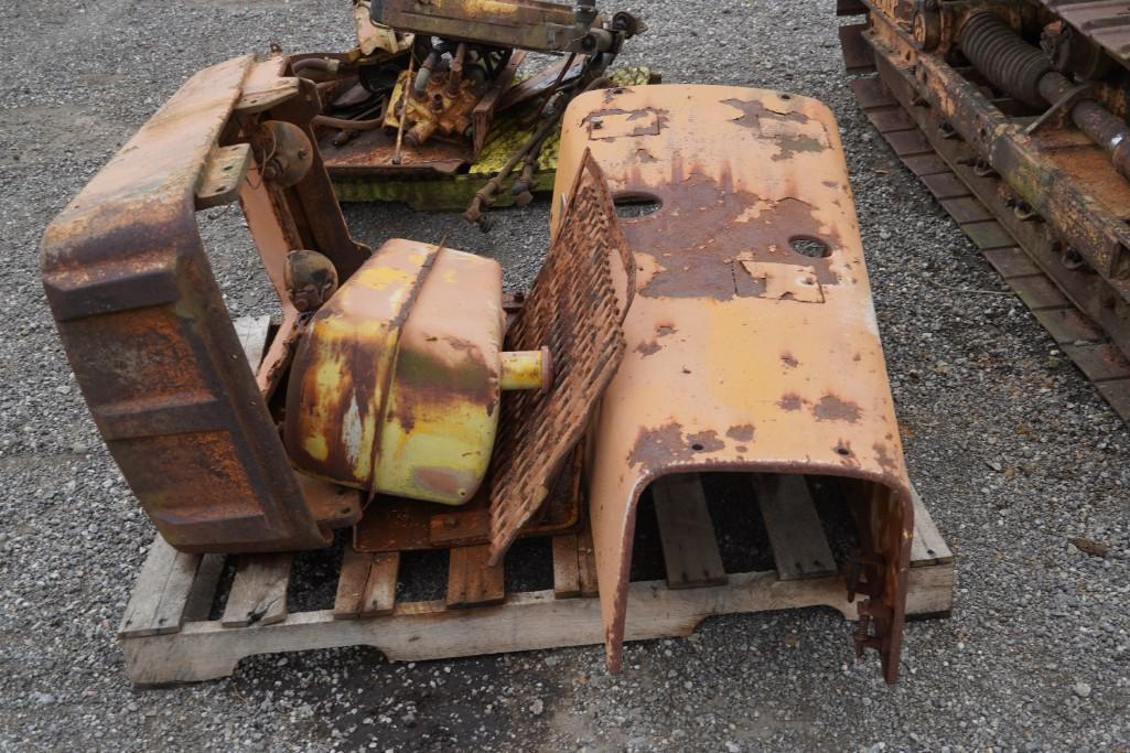 John Deere 440 Dozer