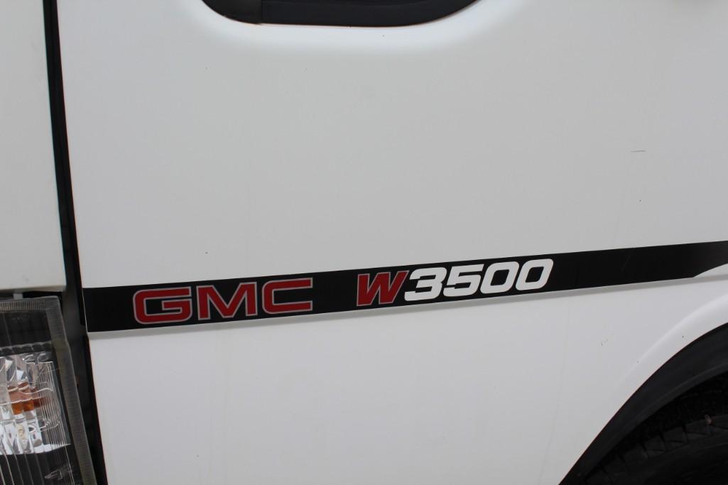 2007 GMC W3500 Dump Truck