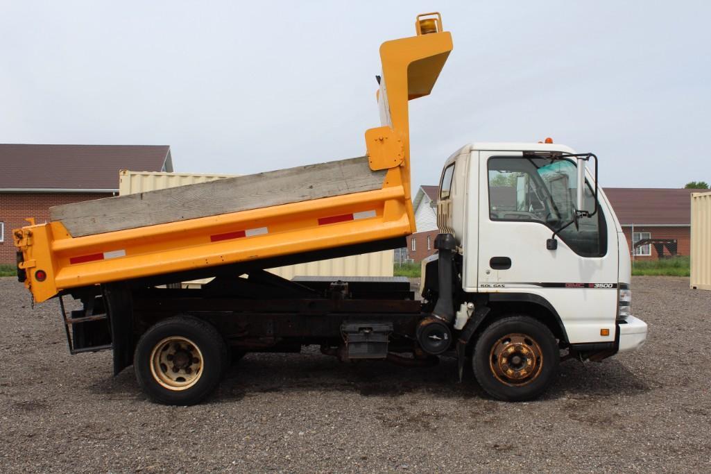 2007 GMC W3500 Dump Truck