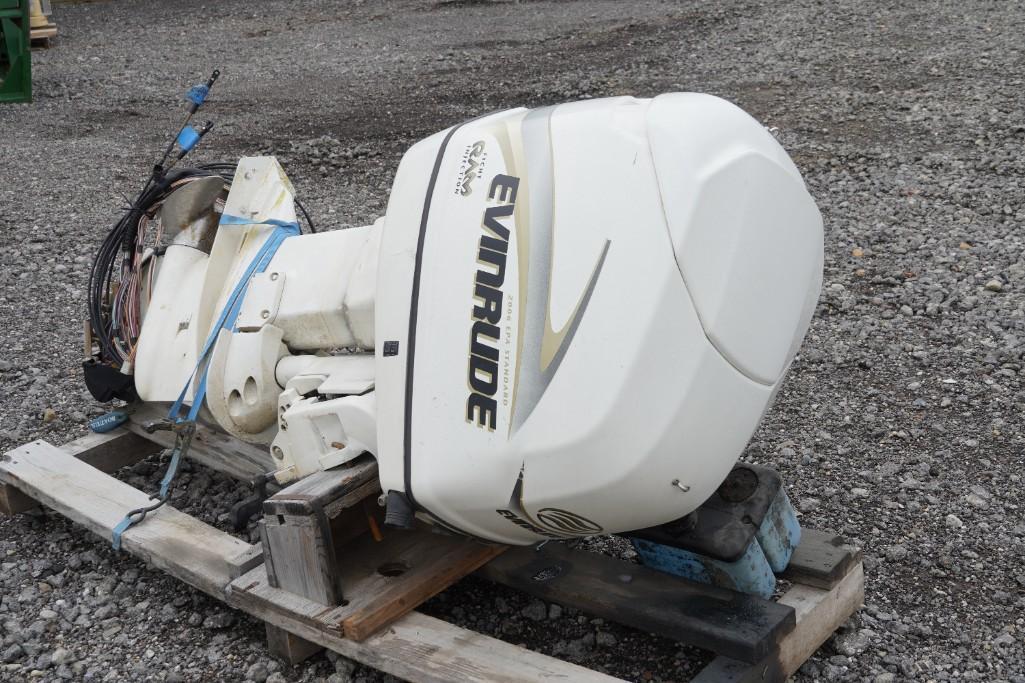 2001 Evinrude E200 HP Boat Motor