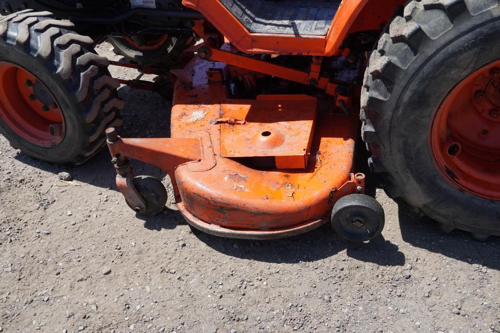 Kubota B2400HSD Tractor