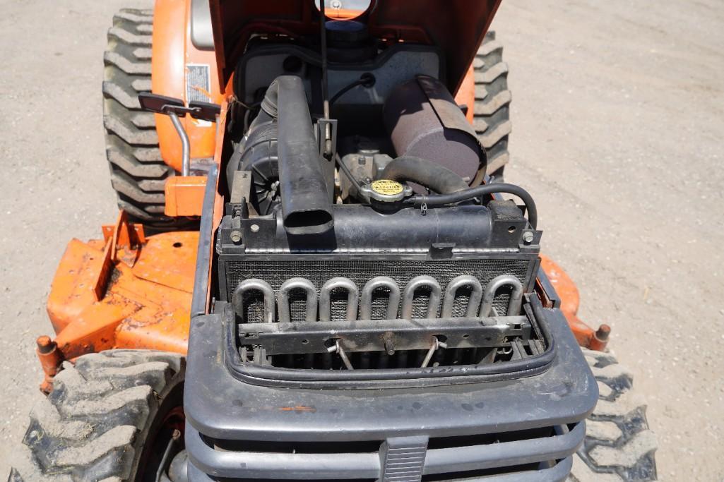 Kubota B2400HSD Tractor