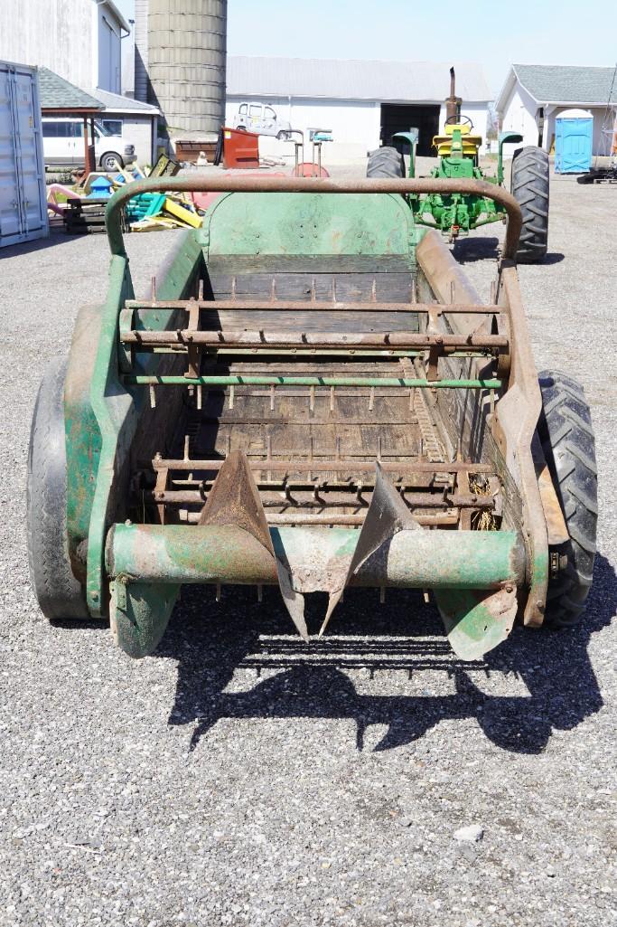 John Deere L Manure Spreader