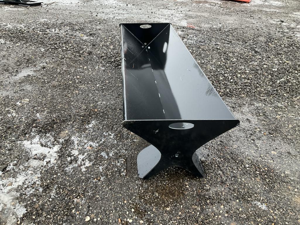 Heavy Duty Cattle Feeder