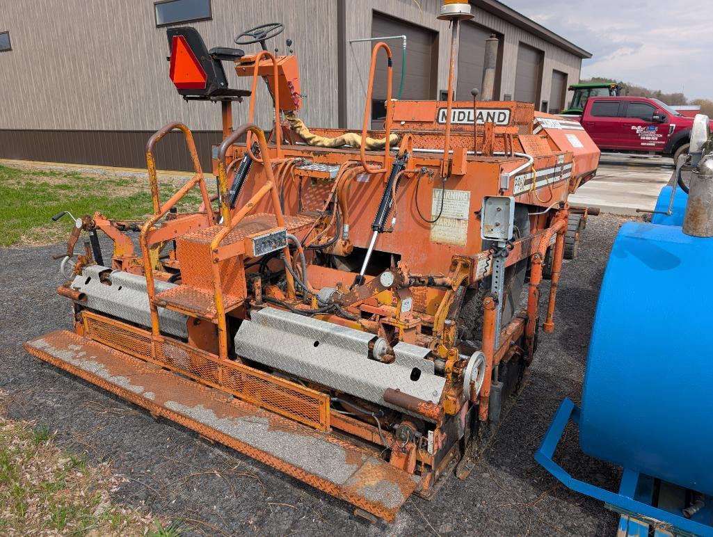 Midland P960 Paver