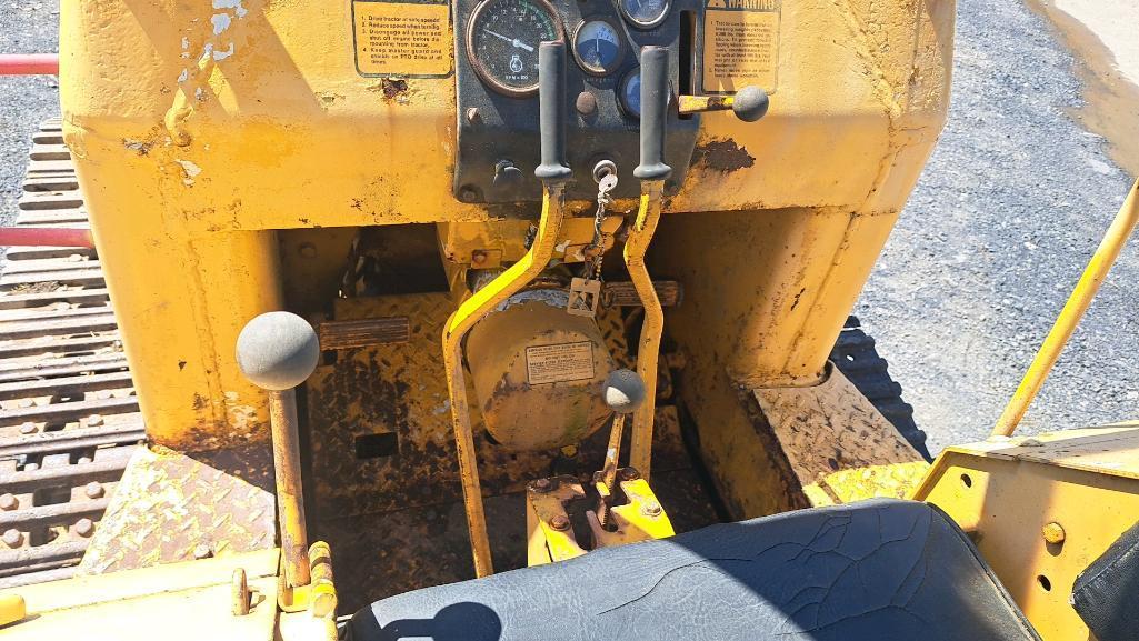 John Deere 350-B Crawler Loader