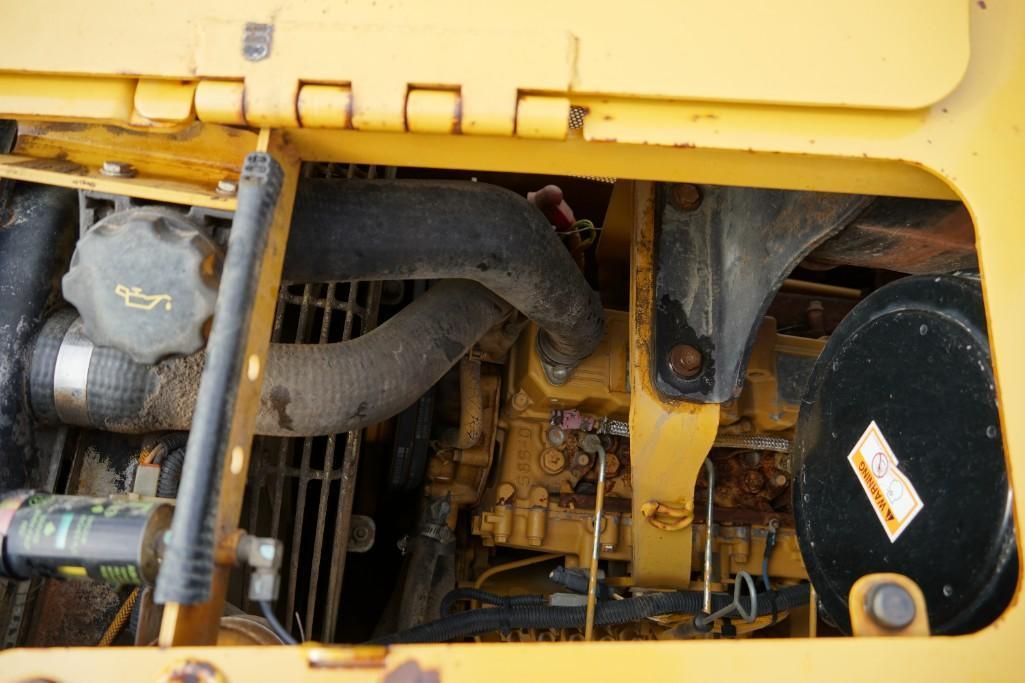 2004 Caterpillar D3G XL Dozer