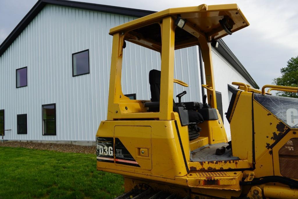 2004 Caterpillar D3G XL Dozer