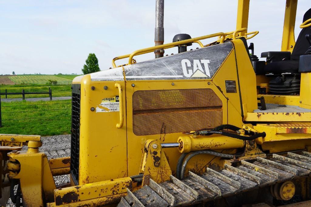 2004 Caterpillar D3G XL Dozer