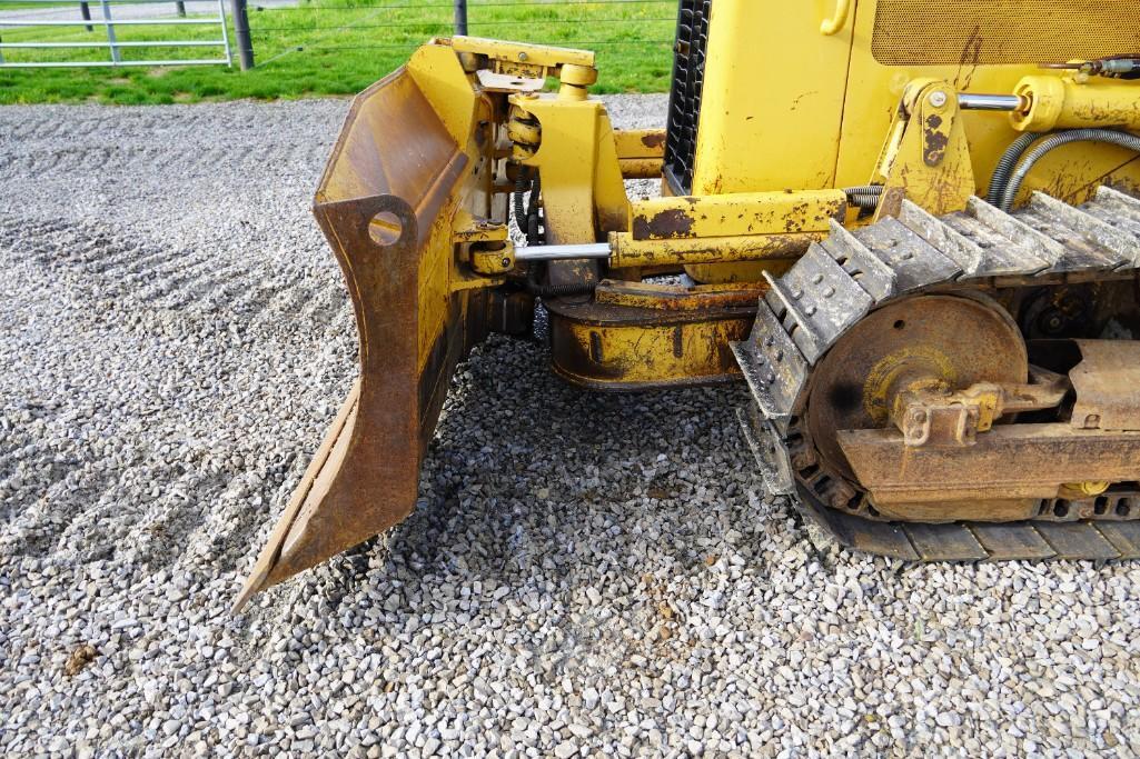 2004 Caterpillar D3G XL Dozer