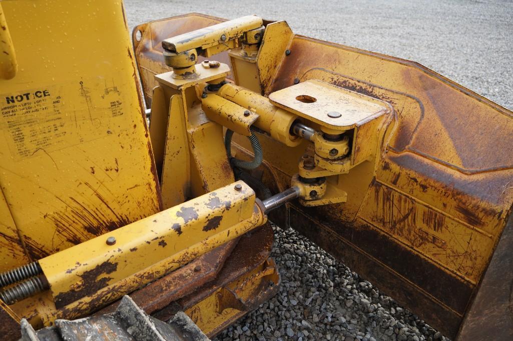 2004 Caterpillar D3G XL Dozer
