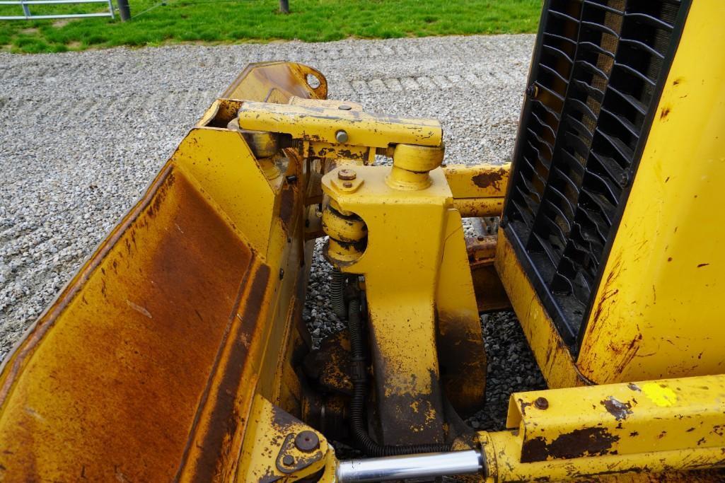 2004 Caterpillar D3G XL Dozer