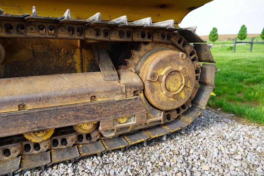 2004 Caterpillar D3G XL Dozer