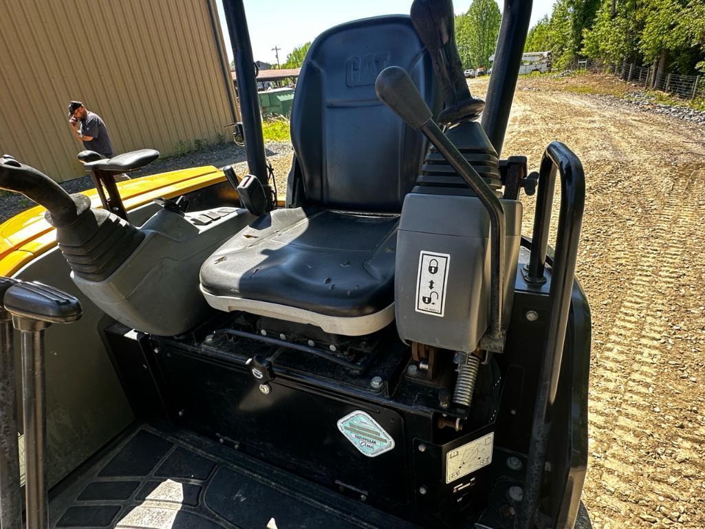 2015 Caterpillar 303E Mini Excavator