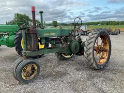 John Deere Model B Unstyled Tractor*