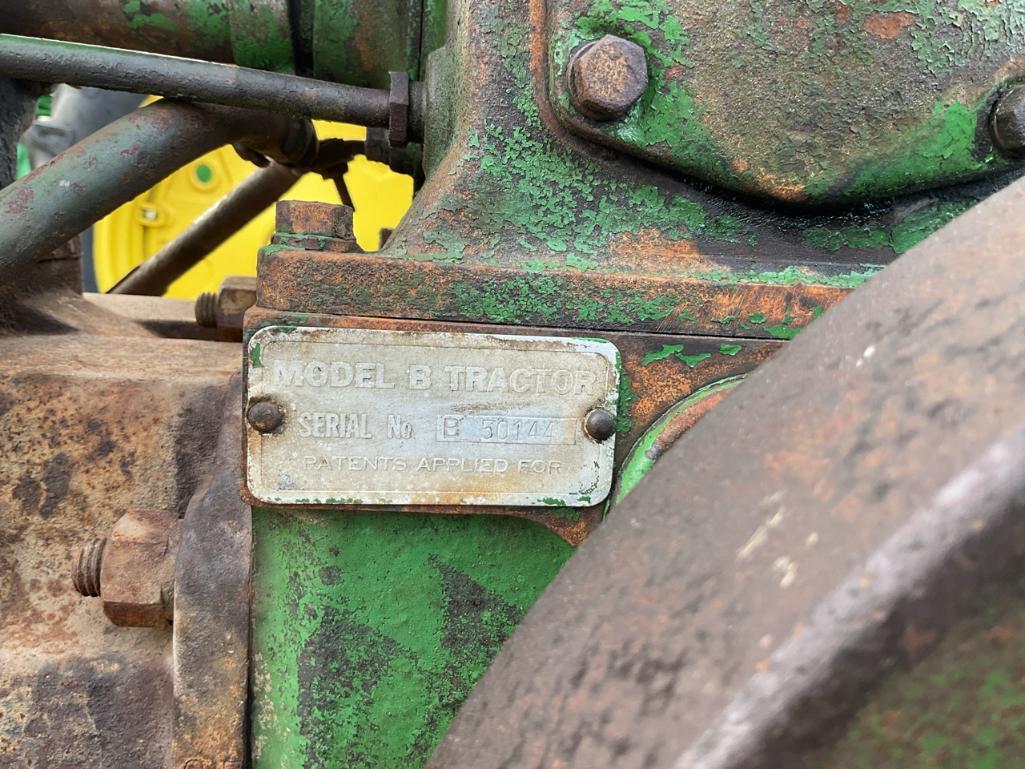 John Deere Model B Unstyled Tractor*